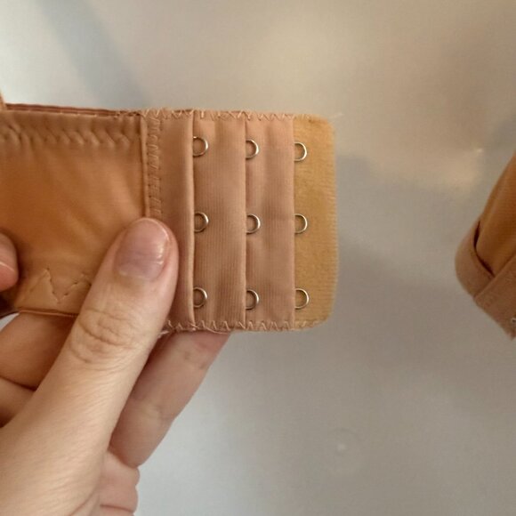 Lace Push-Up Bra | Nude / Caramel | Size 34DD - Picture 8 of 10